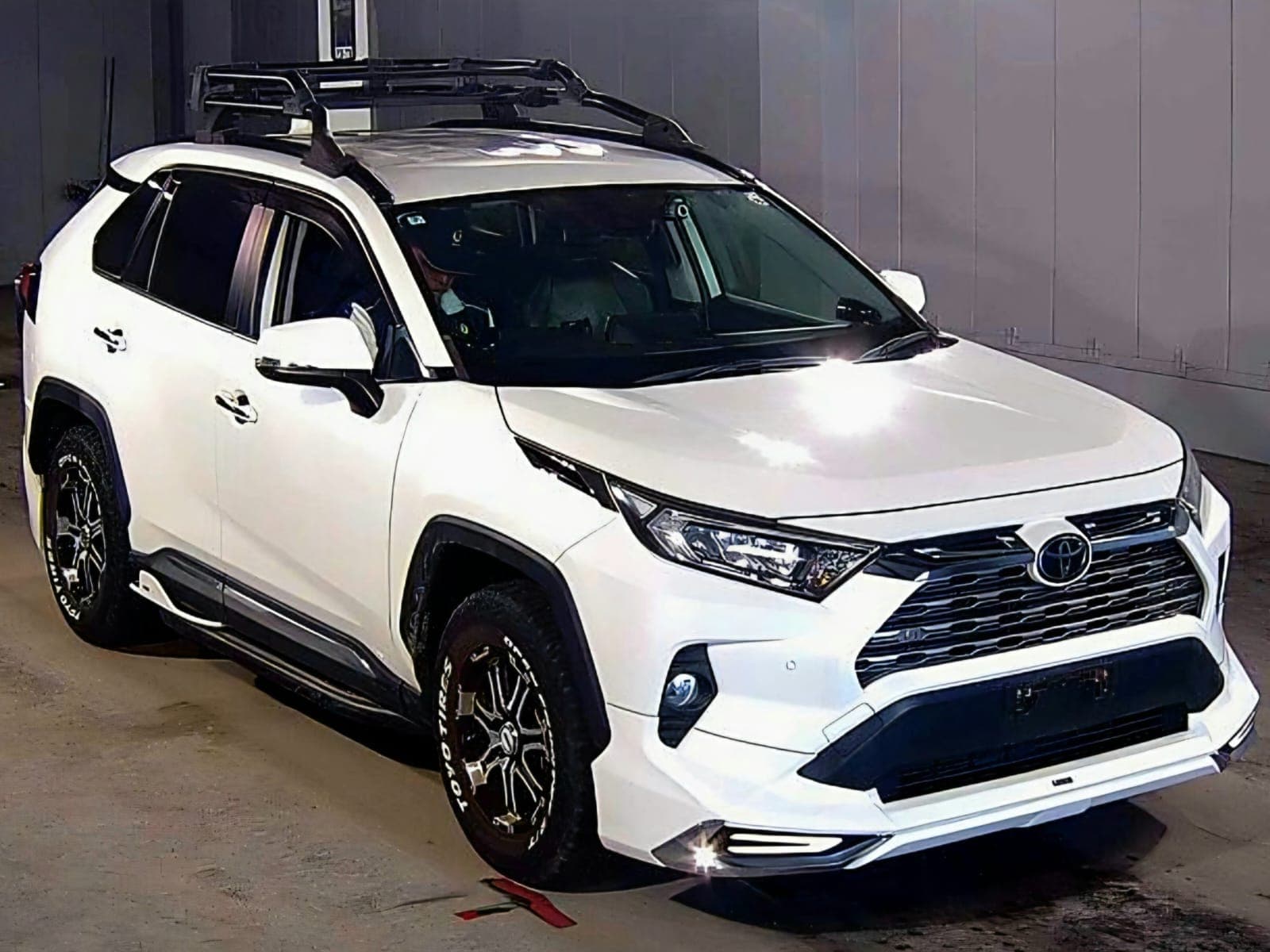 2020 Toyota Rav4, photo 5 of 6