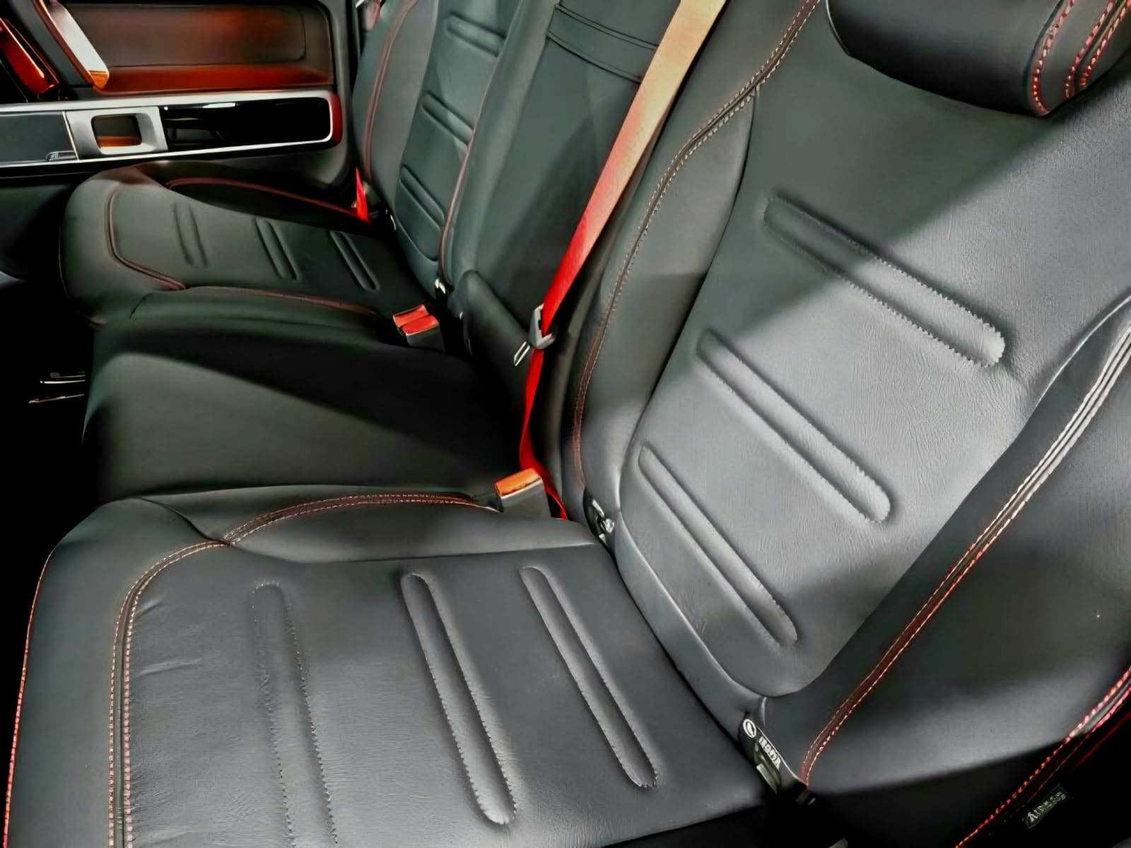 2020 Mercedes-Benz G350d AMG-LINE, photo 4 of 6