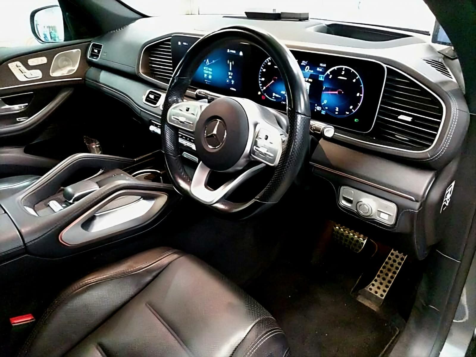 2021 Mercedes-Benz GLE400d AMG-LINE, photo 3 of 5