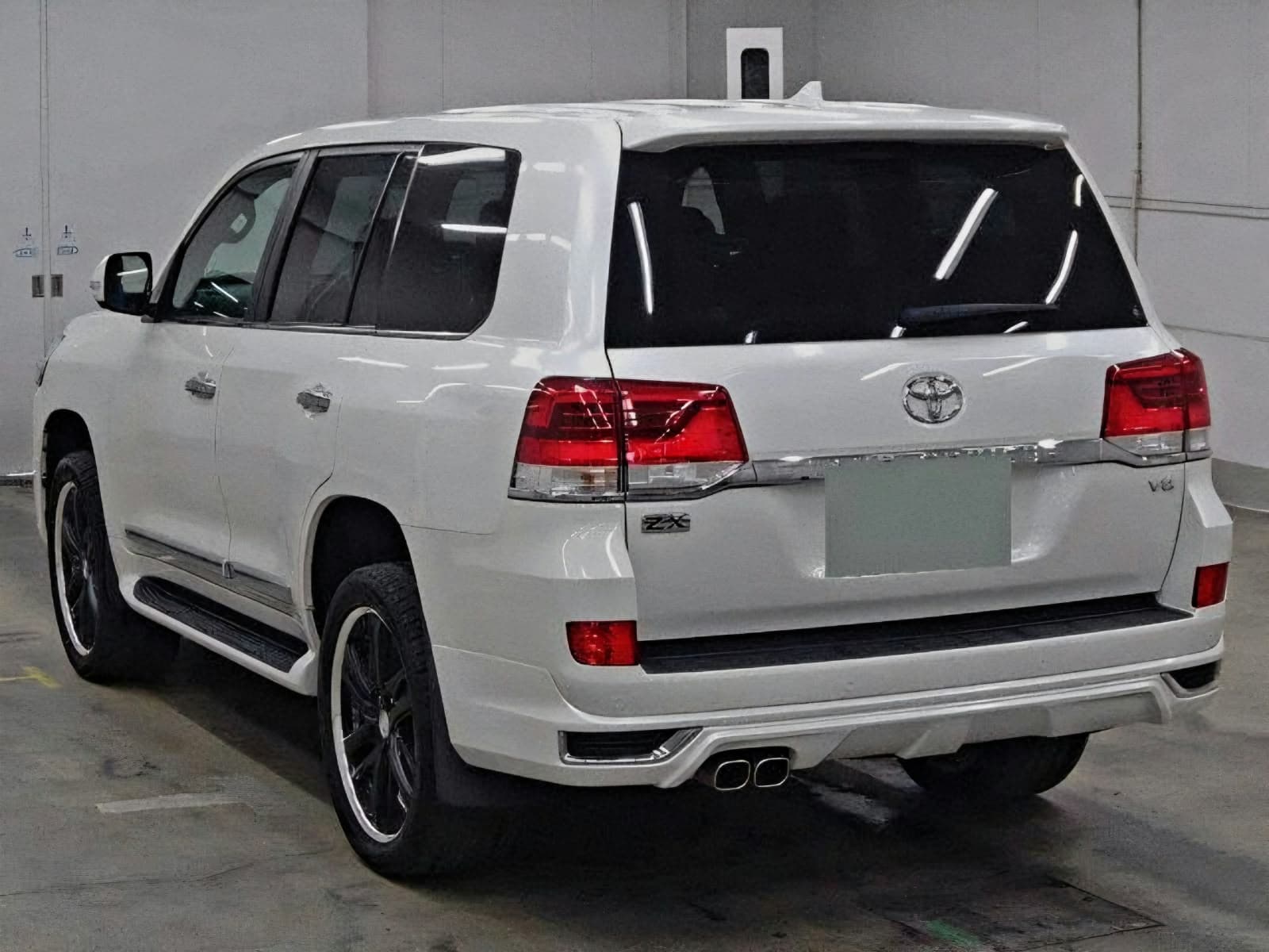 2020 Toyota Land Cruiser Prado, photo 3 of 6