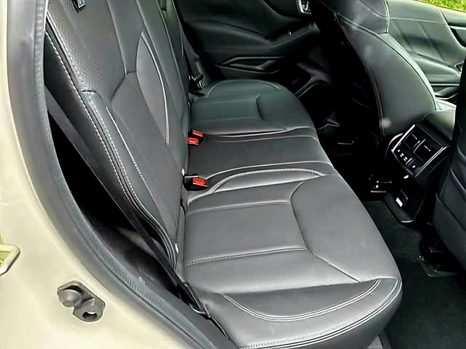 2020 Subaru Forester, photo 8 of 9