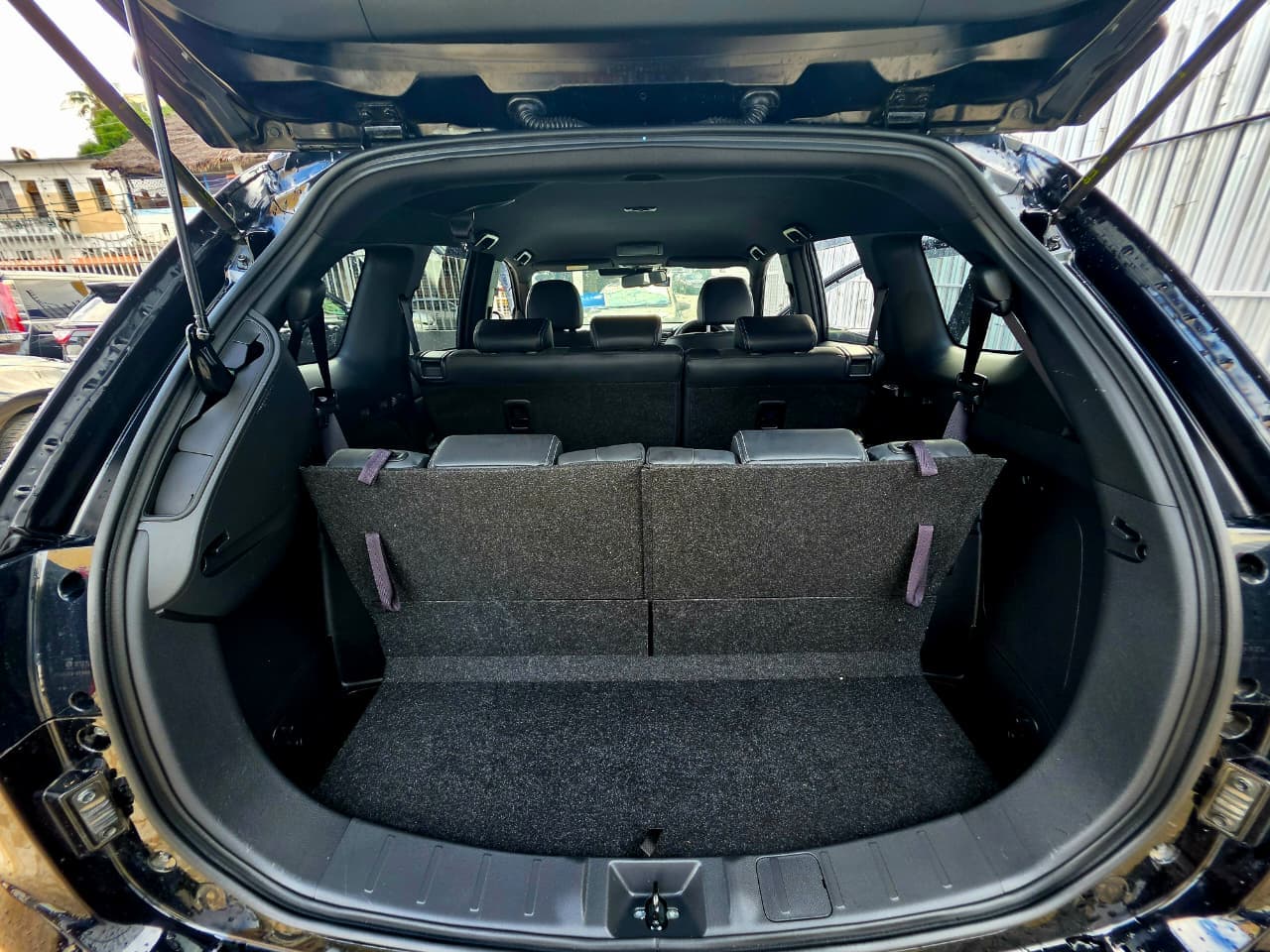 2020 Mitsubishi Outlander, photo 8 of 18