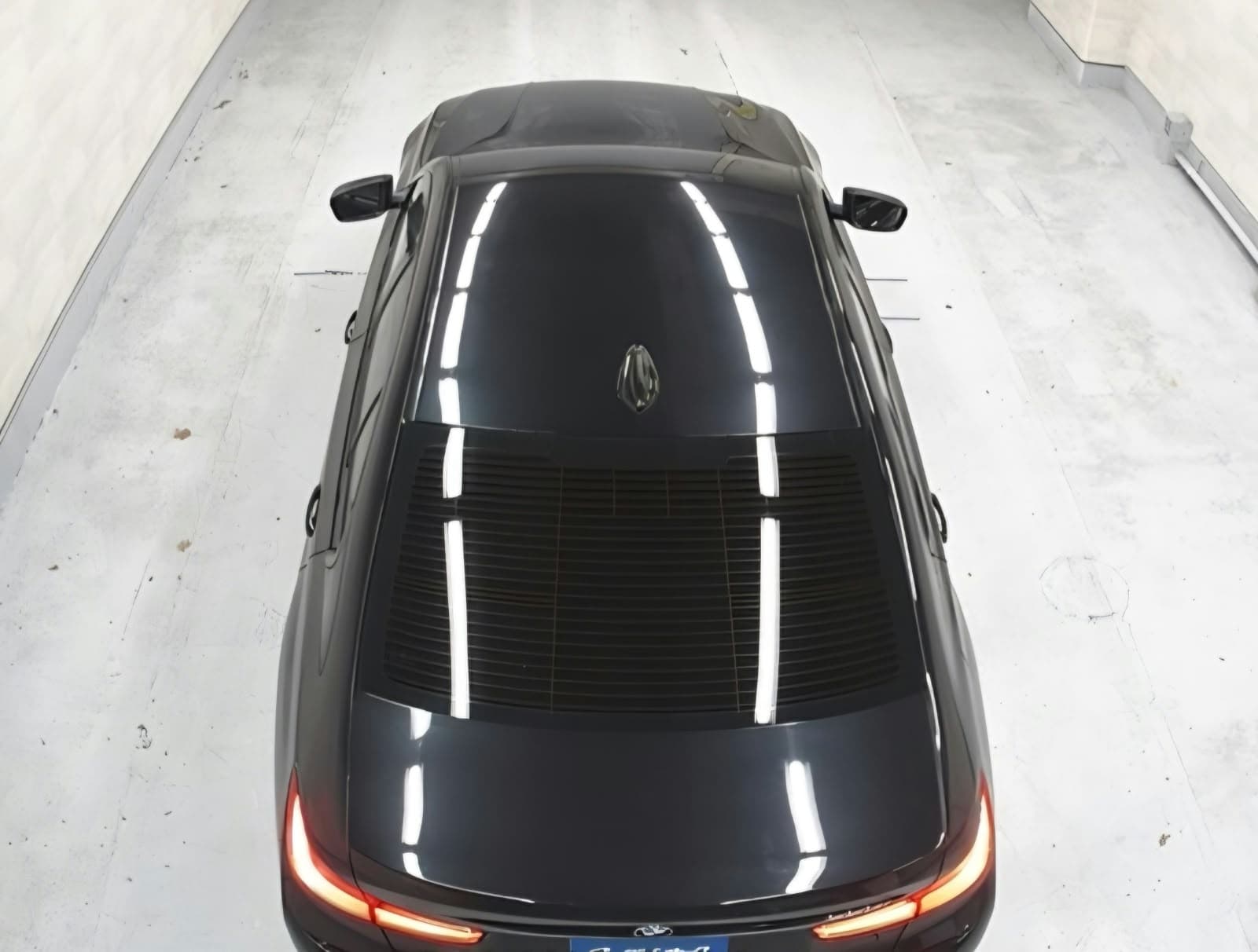 2020 BMW 320i, photo 2 of 6