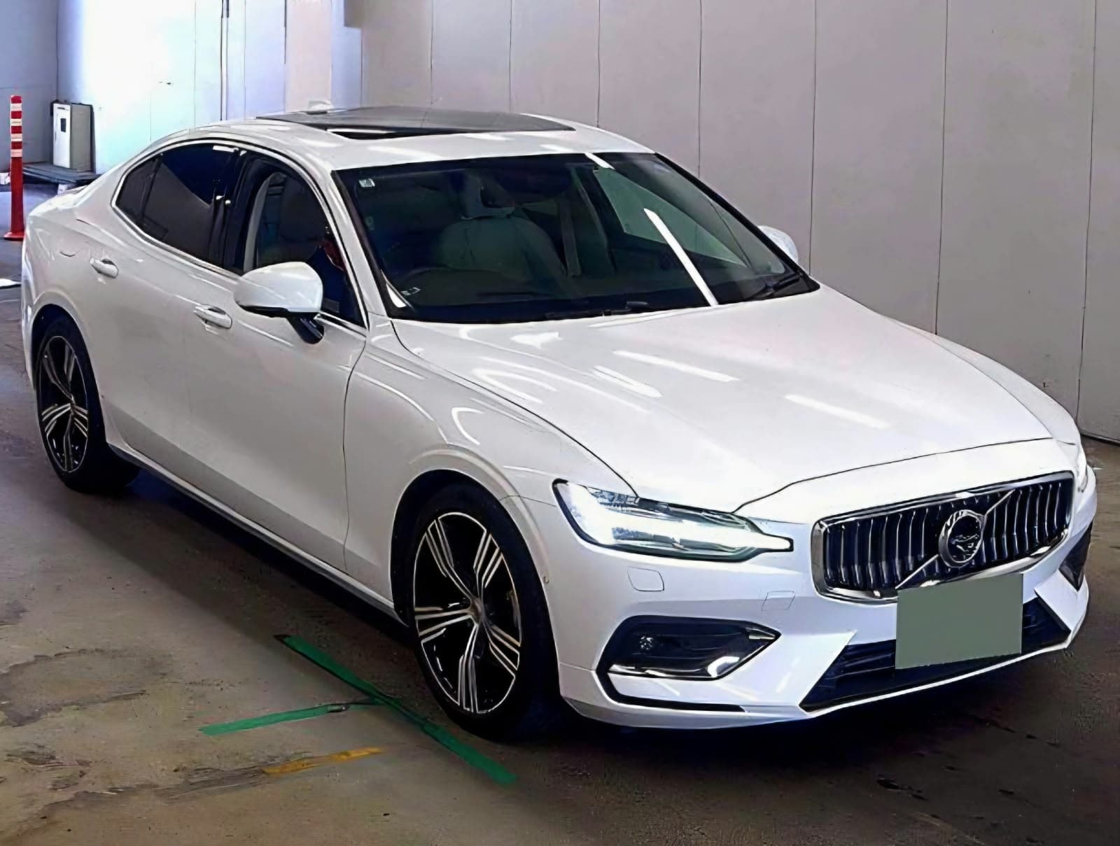 2020 VOLVO S60 T5 INSCRIPTION, white