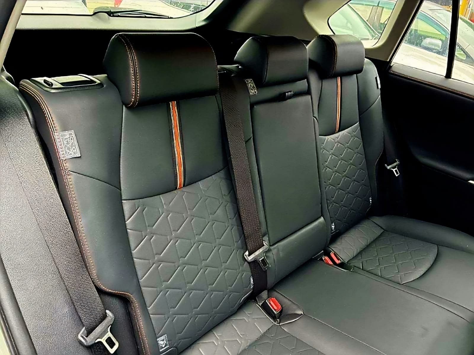 2020 Toyota Rav4, photo 7 of 9