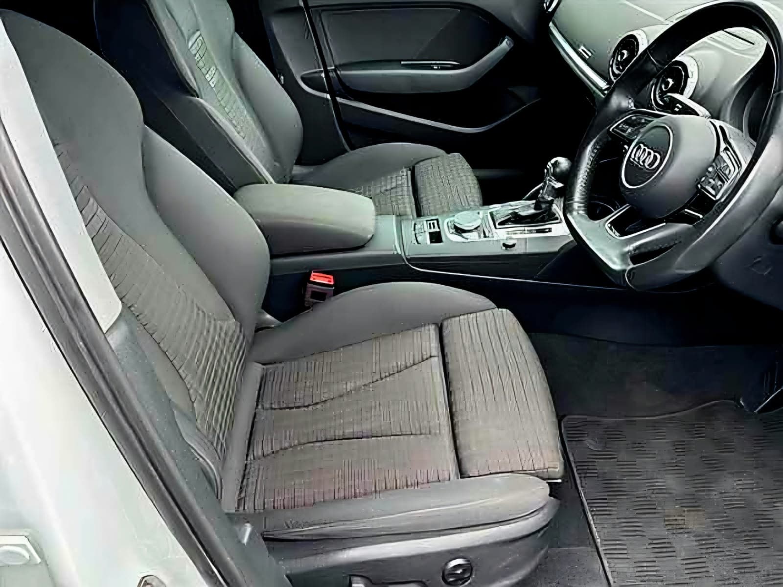 2021 AUDI A3, photo 8 of 9