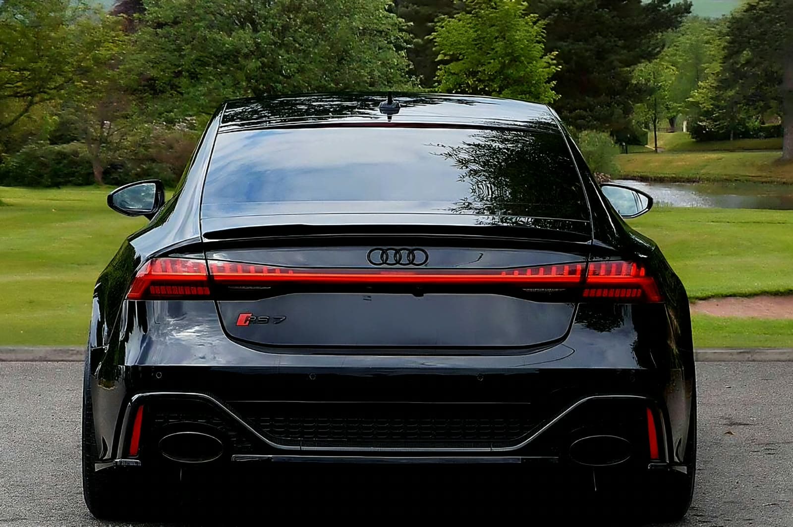 2021 AUDI RS7, photo 12 of 22