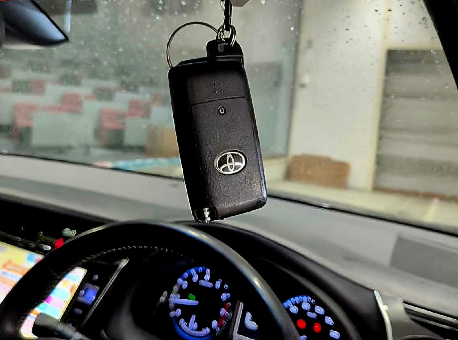 2020 Toyota Harrier, photo 6 of 6