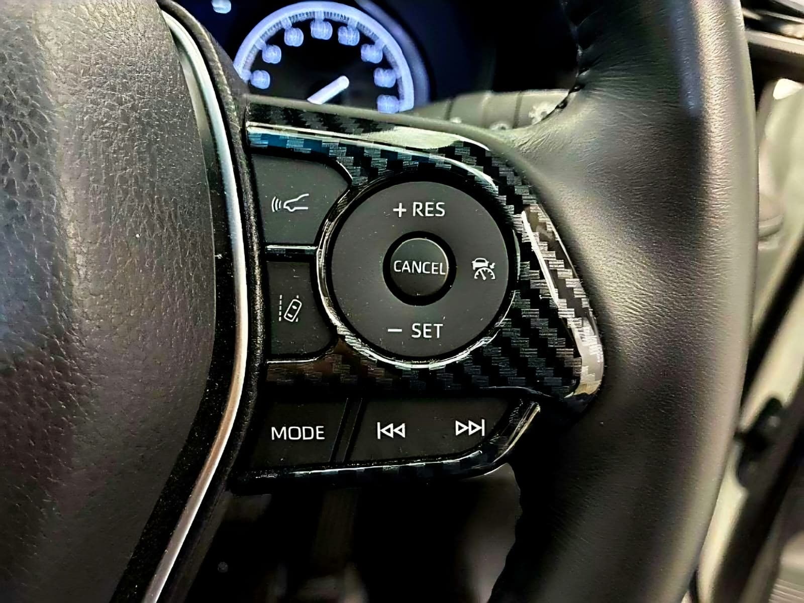 2021 Toyota Harrier, photo 6 of 13
