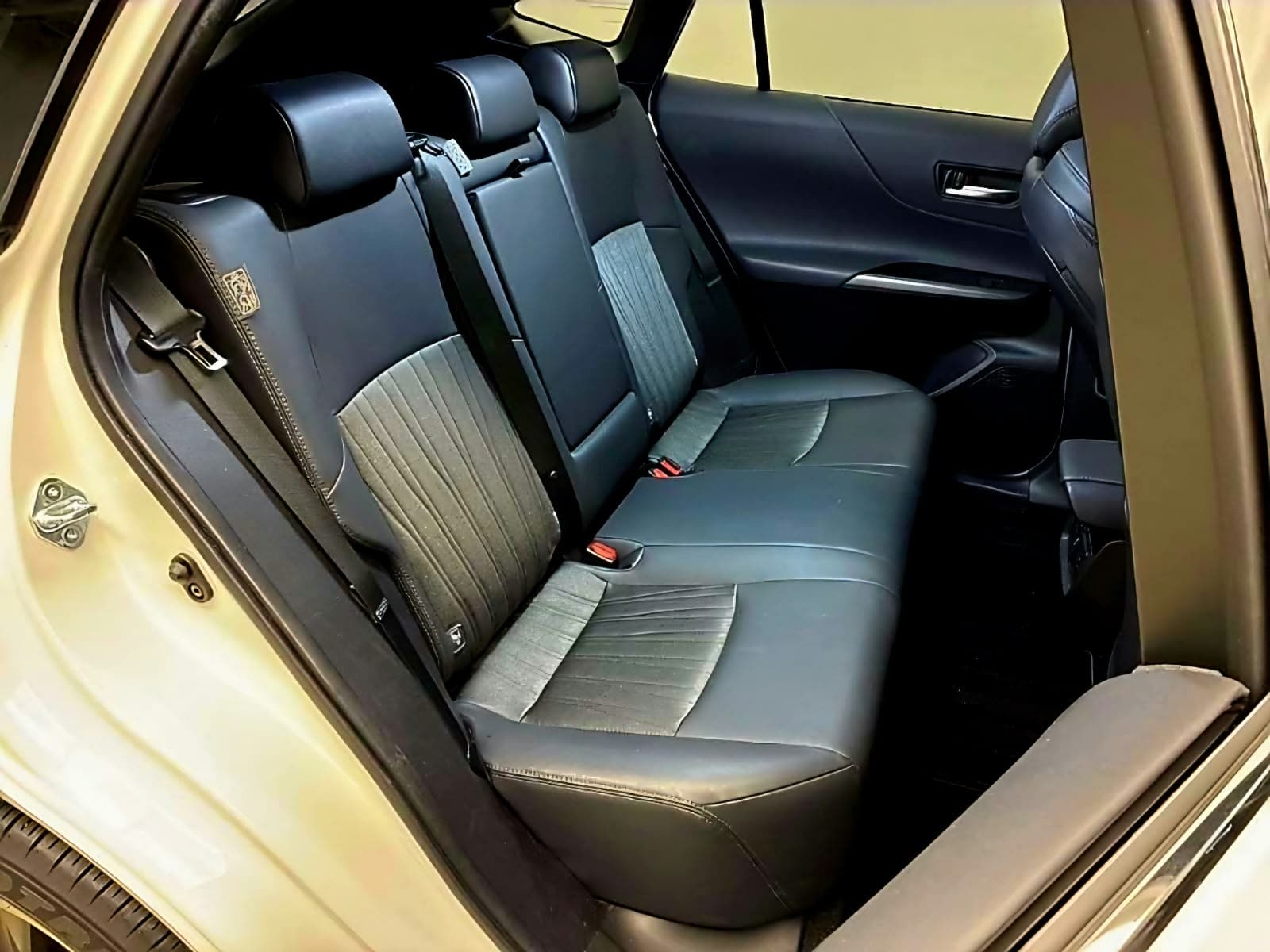 2021 Toyota Harrier, photo 12 of 13