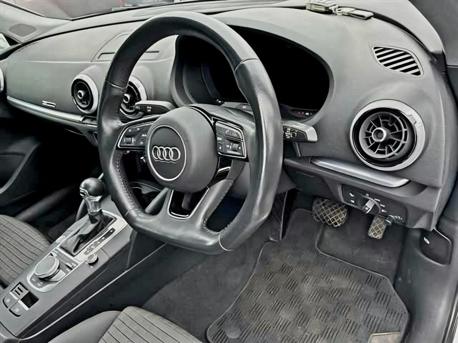 2021 AUDI A3, photo 3 of 9