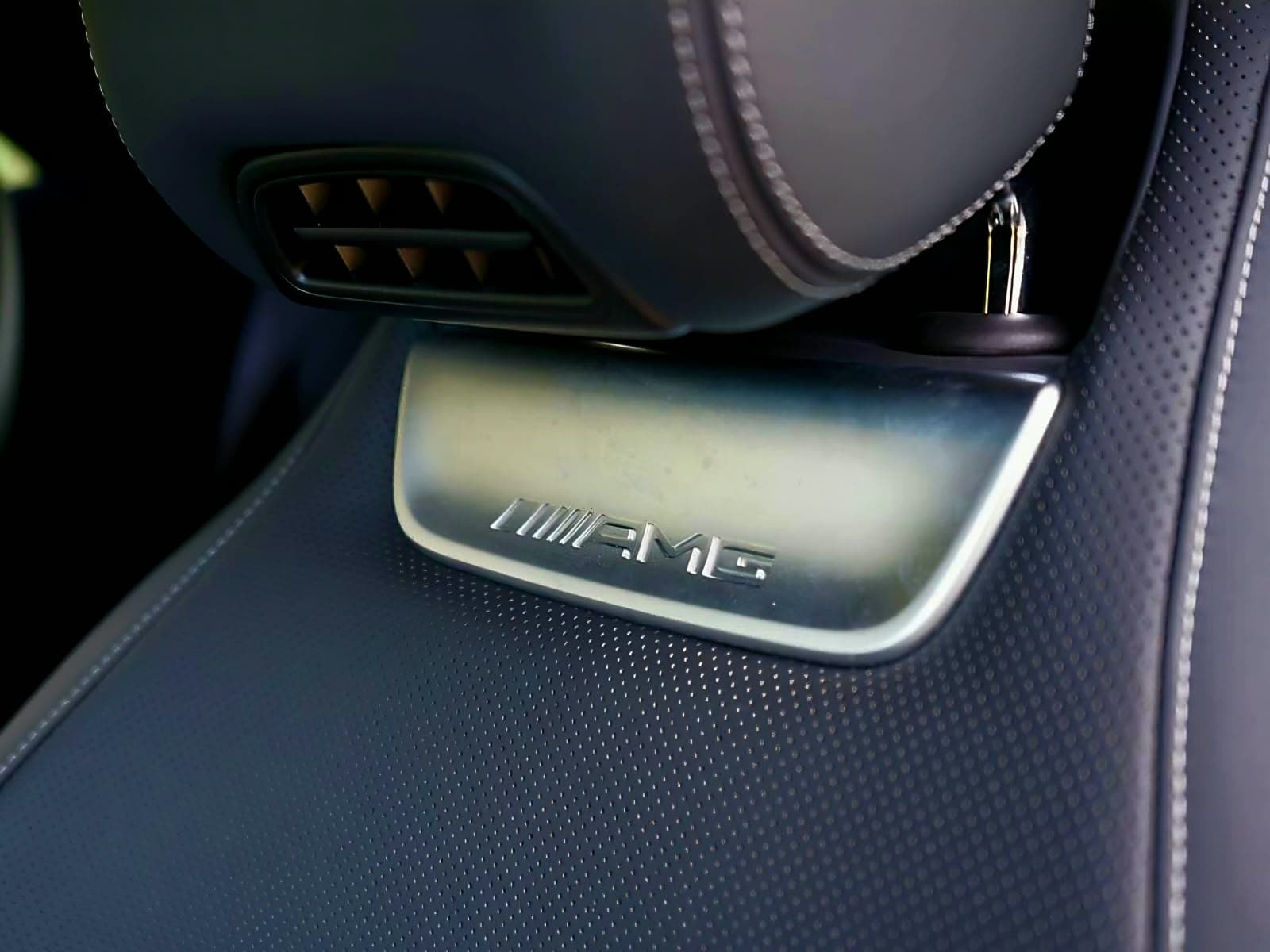 2023 Mercedes-Benz SL63 AMG, photo 12 of 30