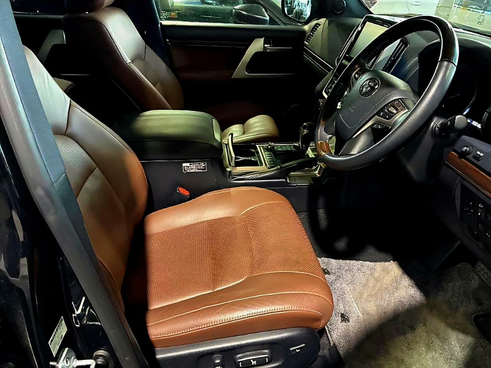 2020 Toyota Land Cruiser Prado, photo 5 of 11