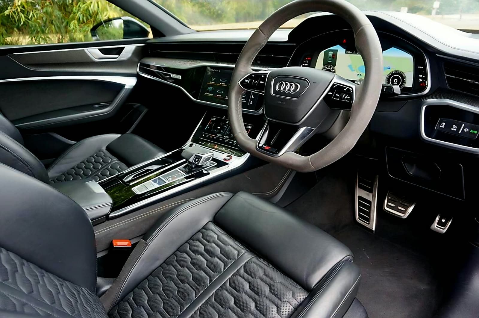 2021 AUDI RS7, photo 18 of 22