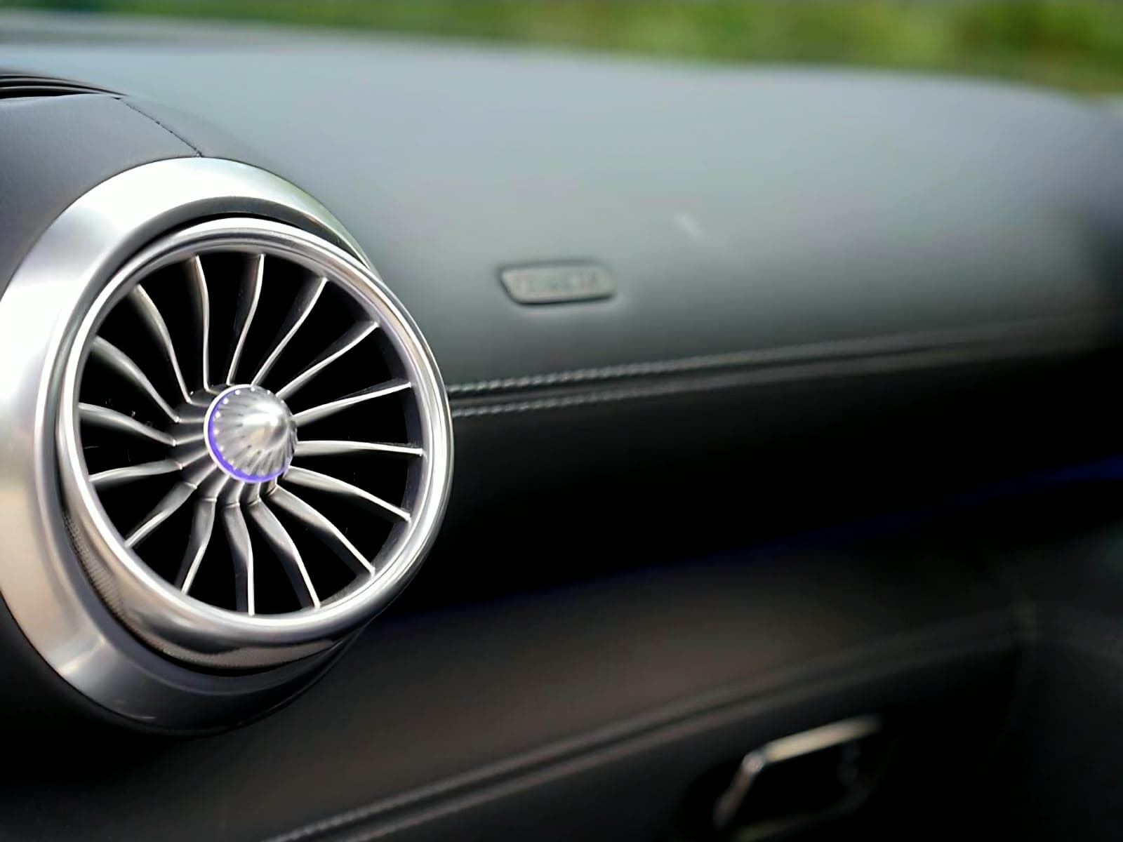 2023 Mercedes-Benz SL63 AMG, photo 19 of 30