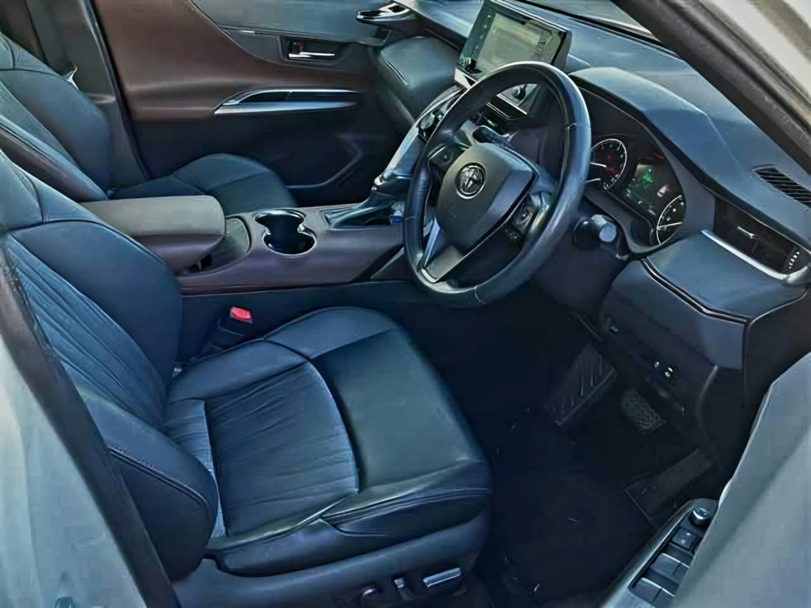 2020 Toyota Harrier, photo 8 of 10